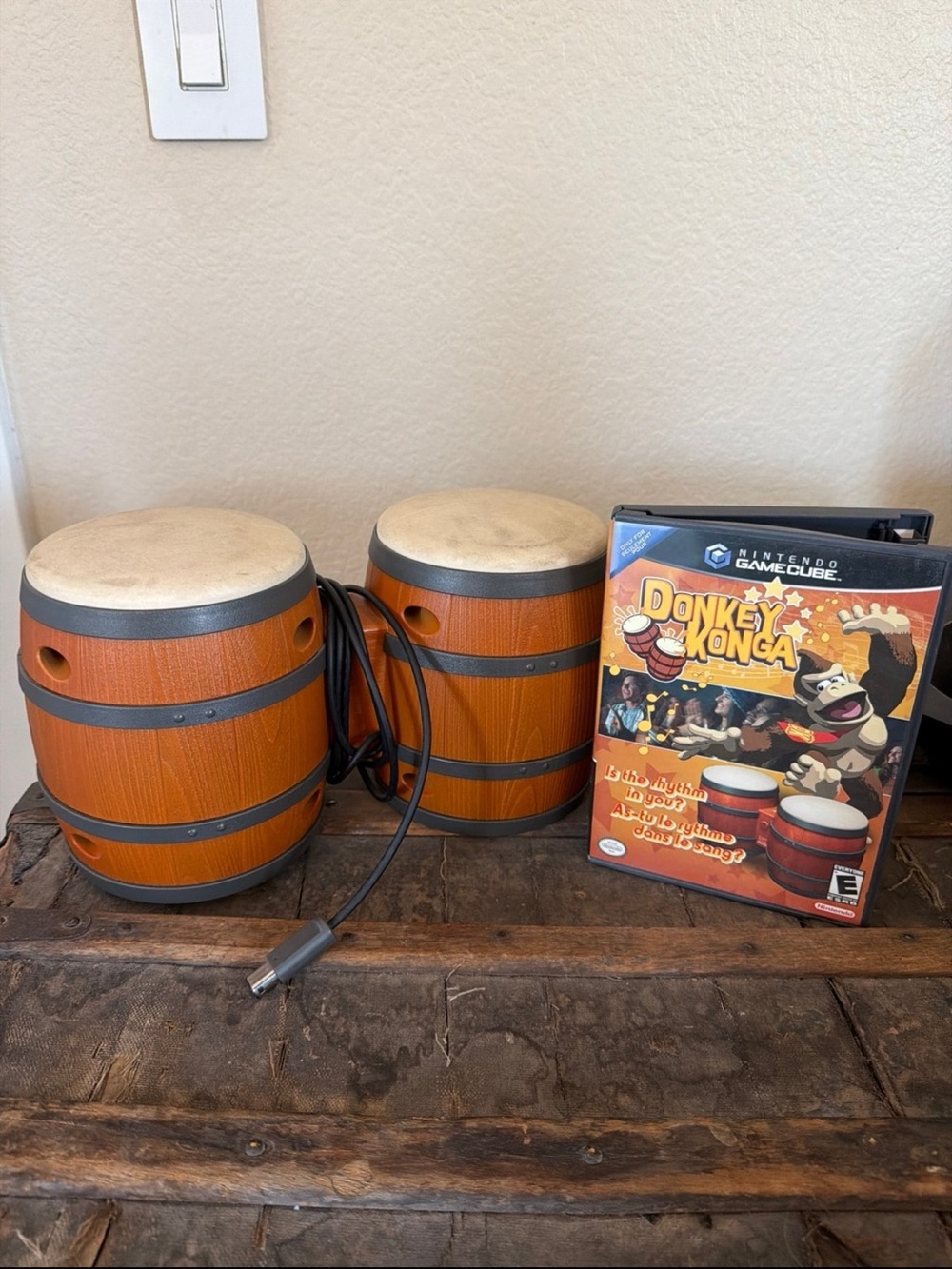 Nintendo Donkey Konga Barrel Drum Controllers & Game